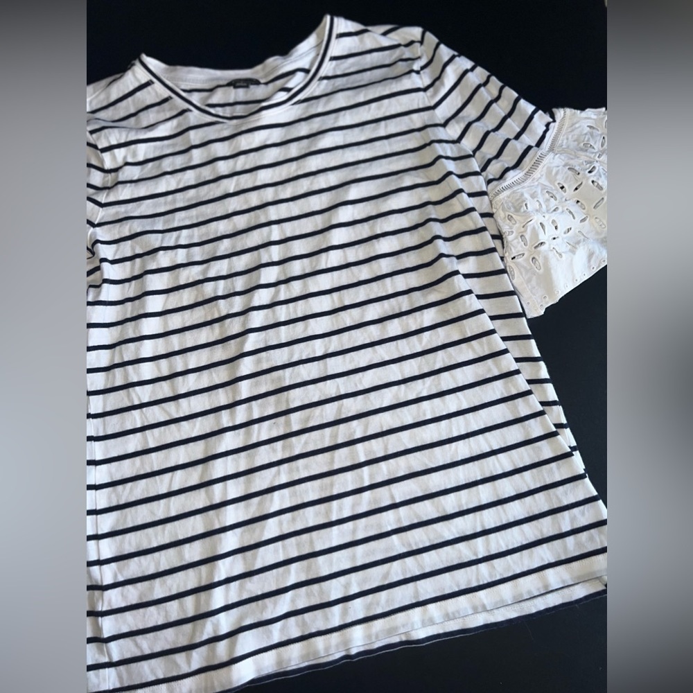 Ann Taylor Navy & White Striped Eyelet Flare Sleeve Top Size Large GUC